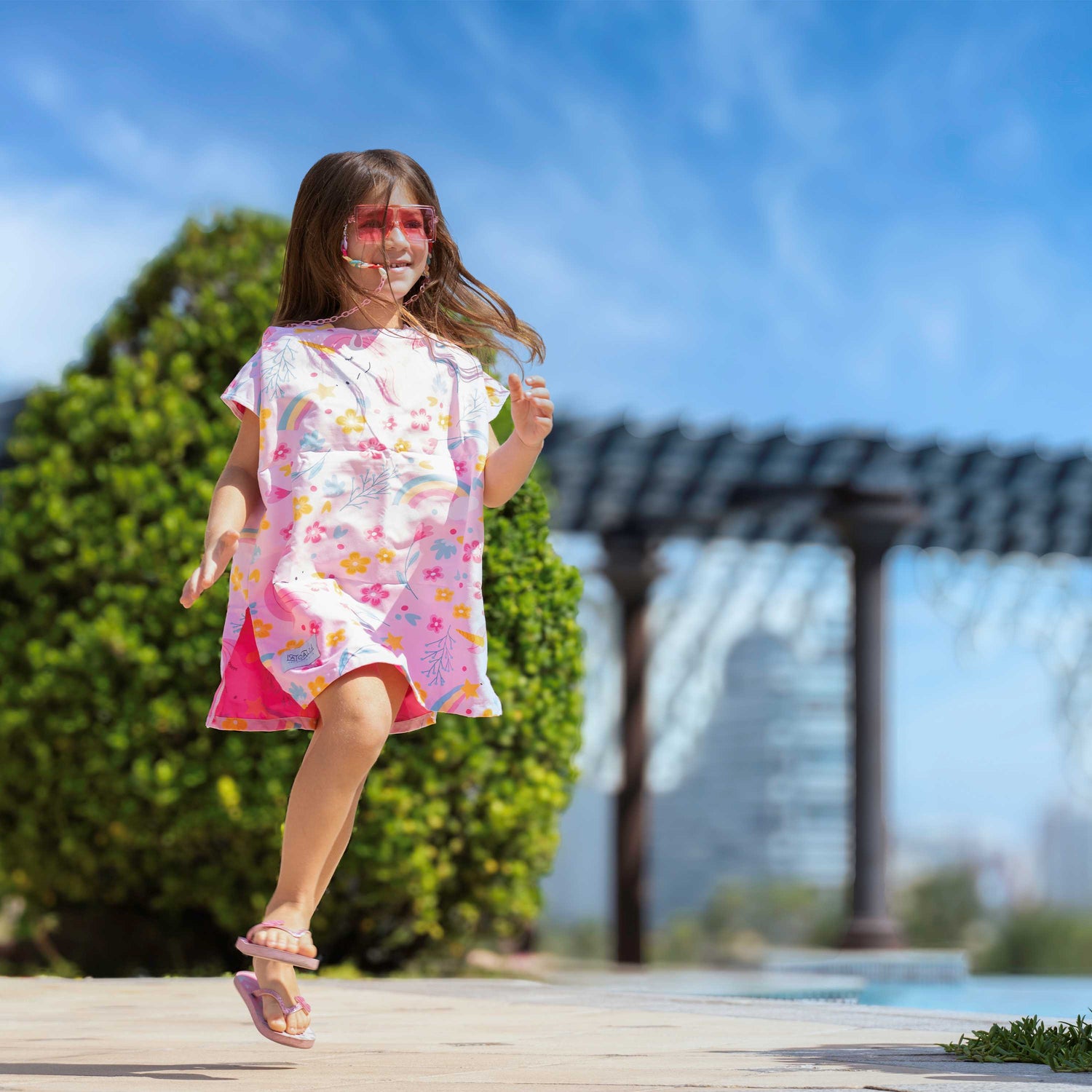 Cozy, Cute, and Practical: Why Microfiber Ponchos are a Must-Have for Beach-Bound Kids